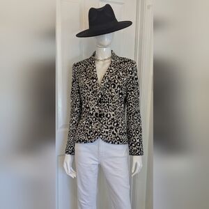 Calvin Klein Black White Animal Print 8 Small  Shoulder Lightly Padded Blazer